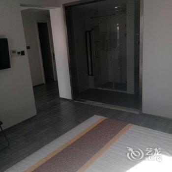 宁波高档商务之家普通公寓酒店提供图片
