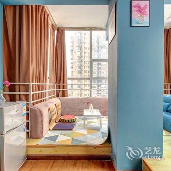 成都美宿九眼桥合江亭兰桂坊景观影院普通公寓(分店)酒店提供图片