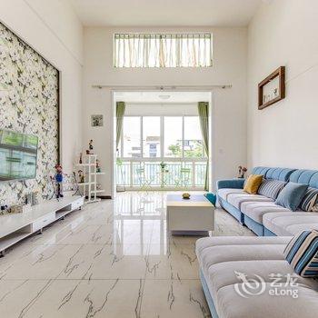 成都都江堰景区清新浪漫套房复式酒店提供图片