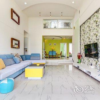 成都都江堰景区清新浪漫套房复式酒店提供图片