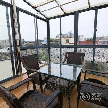 扬州米开朗基罗特色民宿(地官弟街分店)酒店提供图片