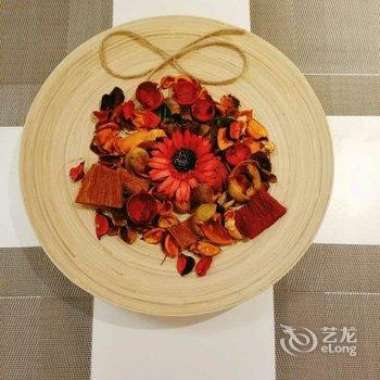 �Ϻ�С����666��ɫ����(����·�ֵ�)�Ƶ��ṩͼƬ