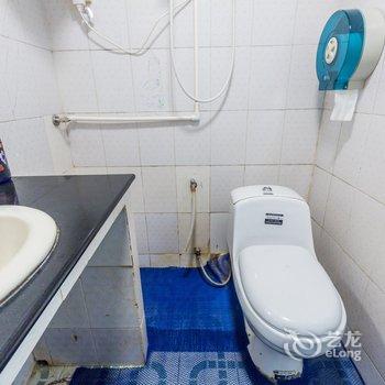 广州伍女士特色民宿(侨港路分店)酒店提供图片