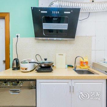 广州伍女士特色民宿(侨港路分店)酒店提供图片