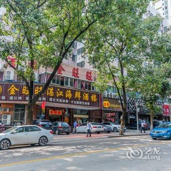 广州chen思杉特色民宿(粤垦路分店)酒店提供图片