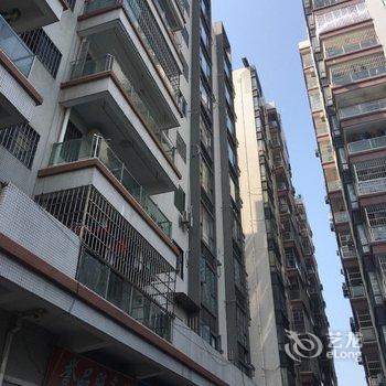 广州情迷爱琴海特色民宿(南岭工业区六横路分店)酒店提供图片