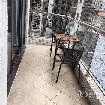 广州情迷爱琴海特色民宿(南岭工业区六横路分店)酒店提供图片