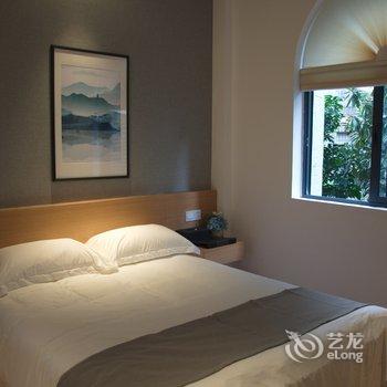 深圳店长放放特色民宿(春景街分店)酒店提供图片