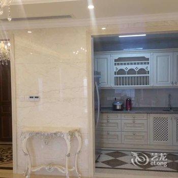 成都城南豪华江景房公寓酒店提供图片