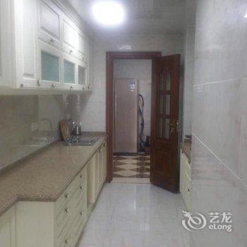 成都城南豪华江景房公寓酒店提供图片