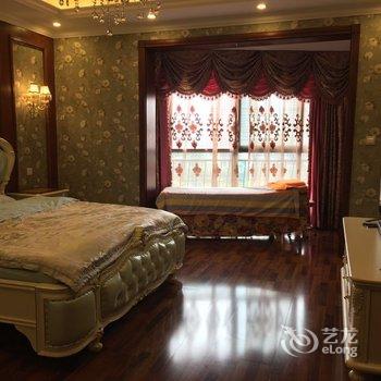 成都城南豪华江景房公寓酒店提供图片