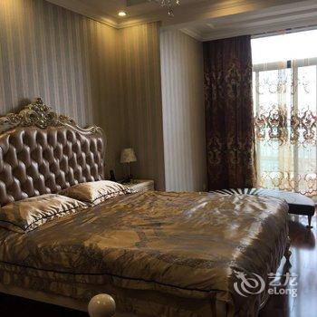 成都城南豪华江景房公寓酒店提供图片