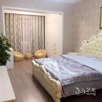 成都城南豪华江景房公寓酒店提供图片