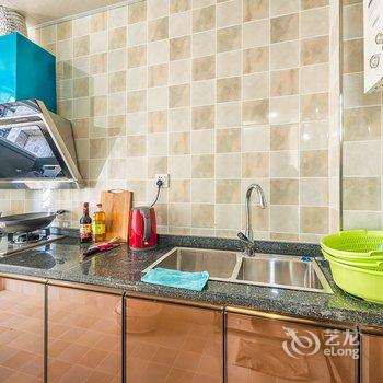 重庆不会游泳的鱼公寓(龙寿支路分店)酒店提供图片