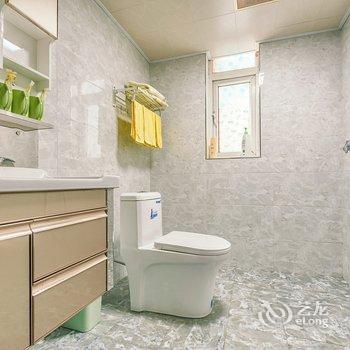 重庆不会游泳的鱼公寓(龙寿支路分店)酒店提供图片