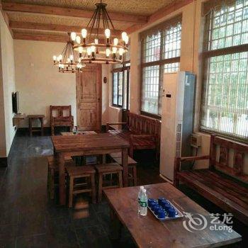 平山李家庄荣盛佐邻佑里农家院(原荣盛爱特家大院)酒店提供图片