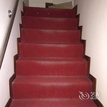 重庆强哥公寓(银杏大道分店)酒店提供图片