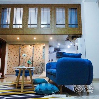 成都大洋小镇复式(王家塘街店)酒店提供图片