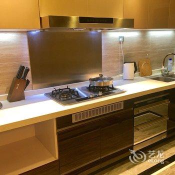 成都270度全落地窗观景房普通公寓酒店提供图片