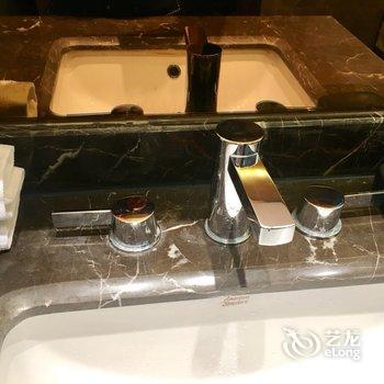 成都270度全落地窗观景房普通公寓酒店提供图片