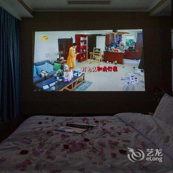 成都270度全落地窗观景房普通公寓酒店提供图片