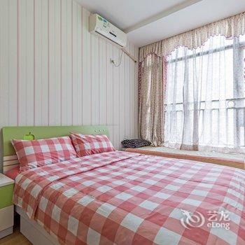 重庆现代简约风普通公寓(北城二路店)酒店提供图片