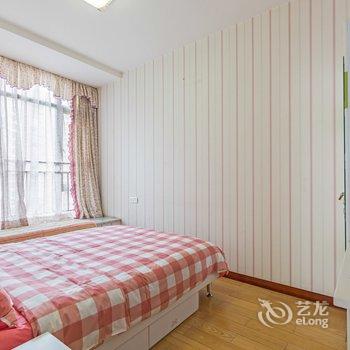 重庆现代简约风普通公寓(北城二路店)酒店提供图片