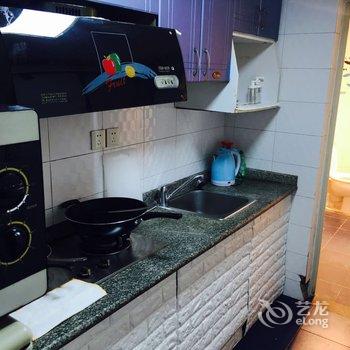 重庆关关雎鸠普通公寓(和平路店)酒店提供图片