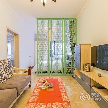 重庆漏网鱼普通公寓酒店提供图片