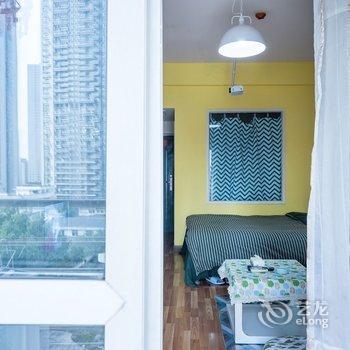成都诗与胡说普通公寓(南糠市街店)酒店提供图片