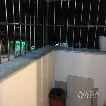 广州爱群之家住宿酒店提供图片