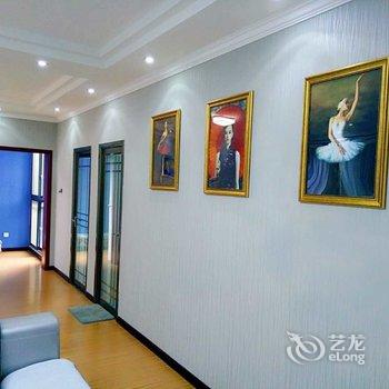 峨眉山市爱e家酒店式家庭公寓(食为天美食街店)酒店提供图片