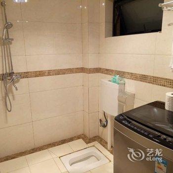 峨眉山市爱e家酒店式家庭公寓(食为天美食街店)酒店提供图片