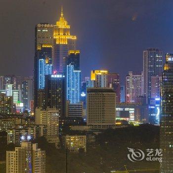 重庆乐乎居解放碑核心商圈旁楼下双地铁普通公寓酒店提供图片