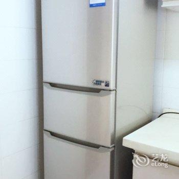 重庆乐乎居解放碑核心商圈旁楼下双地铁普通公寓酒店提供图片