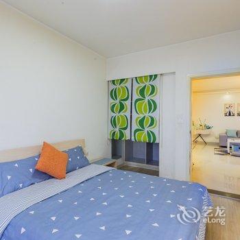 重庆乐乎居解放碑核心商圈旁楼下双地铁普通公寓酒店提供图片