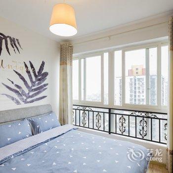 重庆乐乎居解放碑核心商圈旁楼下双地铁普通公寓酒店提供图片