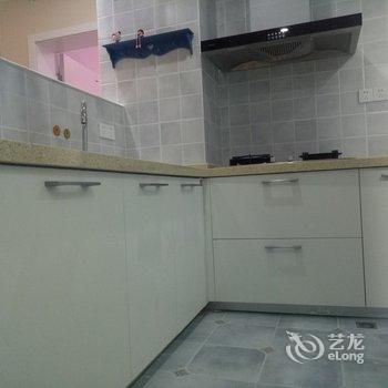 凉山西昌鑫海国际湿地公寓阳光小屋酒店提供图片