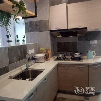 凉山西昌鑫海国际湿地公寓阳光小屋酒店提供图片