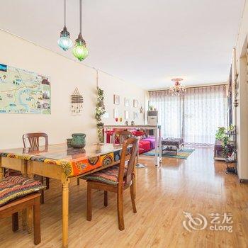 重庆南岸球心普通公寓酒店提供图片