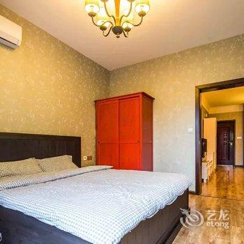 重庆在37楼俯瞰渝中半岛城市天际线江景两房普通公寓酒店提供图片