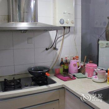 成都诗与胡说复式(分店)酒店提供图片