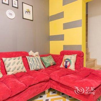 成都诗与胡说复式(分店)酒店提供图片