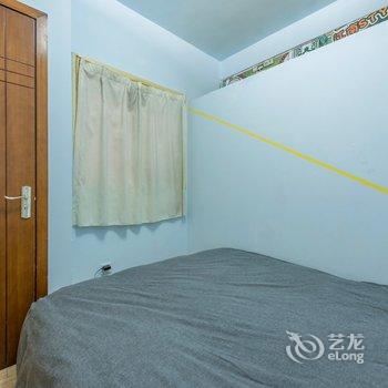 成都诗与胡说复式(分店)酒店提供图片