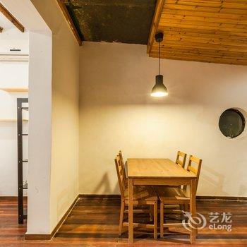 上海斑斓·家静安普通公寓(陕西北路店)酒店提供图片