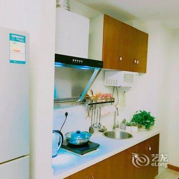 重庆邂舍民宿(南北大道店)酒店提供图片