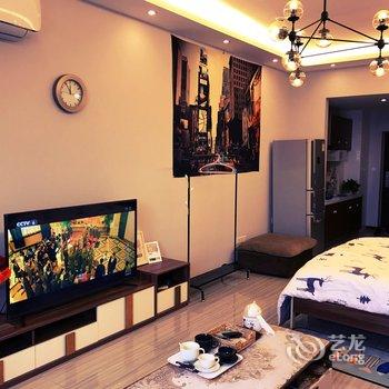 重庆邂舍民宿(南北大道店)酒店提供图片