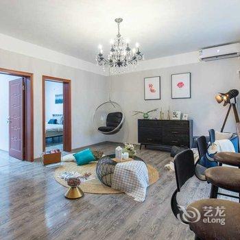 重庆感遇·乐章普通公寓(朝千路店)酒店提供图片