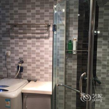 上海清新文艺青年之家普通公寓(水城路店)酒店提供图片