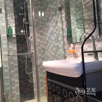 上海清新文艺青年之家普通公寓(水城路店)酒店提供图片